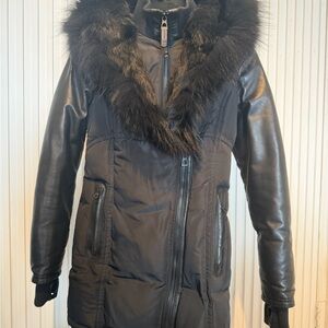 RUDSAK Black Puffer Coat with Fur Trim